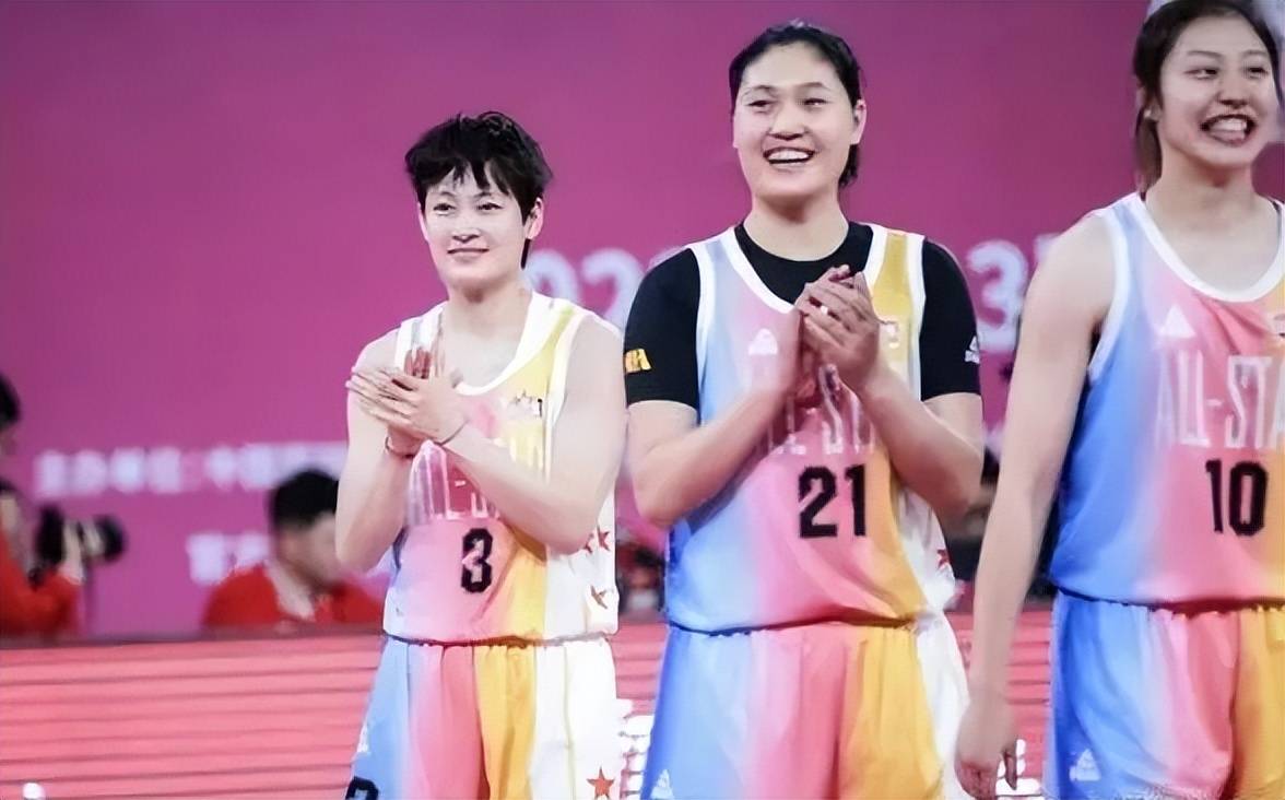 中国女篮重型坦克张玲阁进入集训名单,被誉为河南队定海神针_能力_三