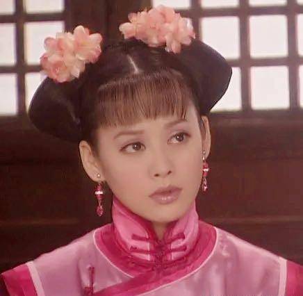 孝庄秘史:大玉儿21套服饰秀,不愧是满蒙第一美人_造型_宁静_衣服