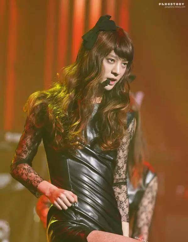 女装_造型_金希澈