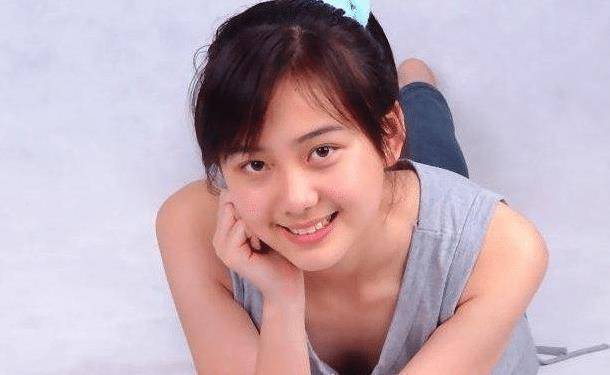 漂亮女演员陆昱颉,小时候就模仿明星的动作,长大之后如愿以偿_作品