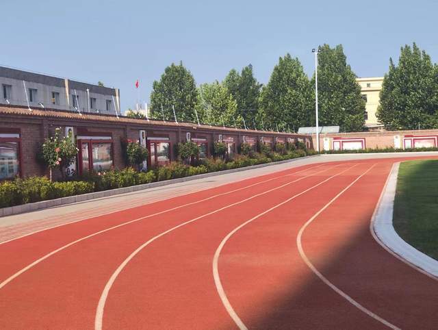 【平安校园】周界围墙安装脉冲电子围栏,助力校园安防!