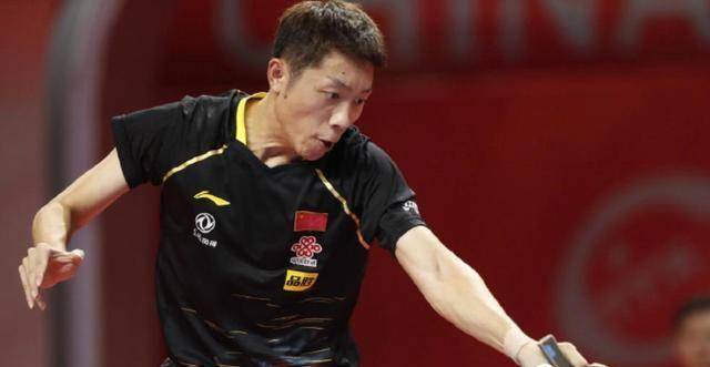 许昕惨败不碰球拍,变点头!