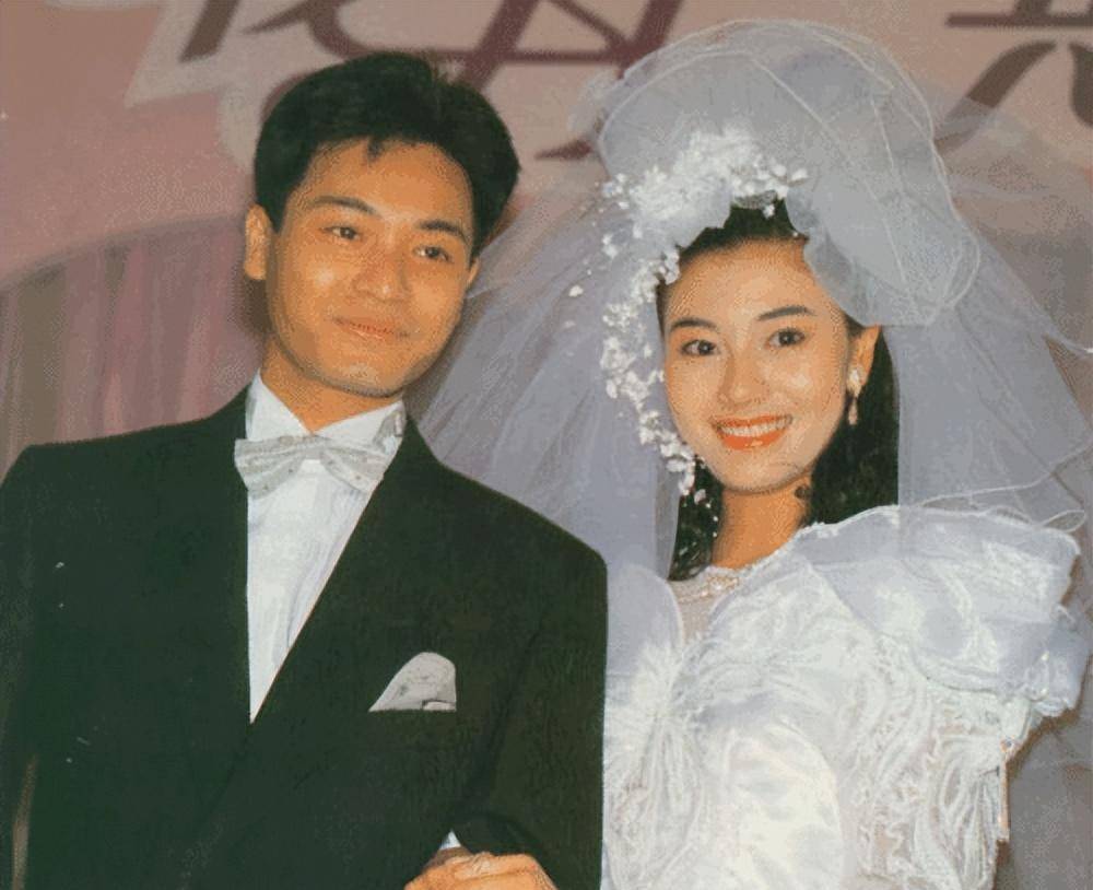 郭晋安:长得像张国荣,因为穷被女友抛弃,42岁才娶小他15岁娇妻_刘小慧