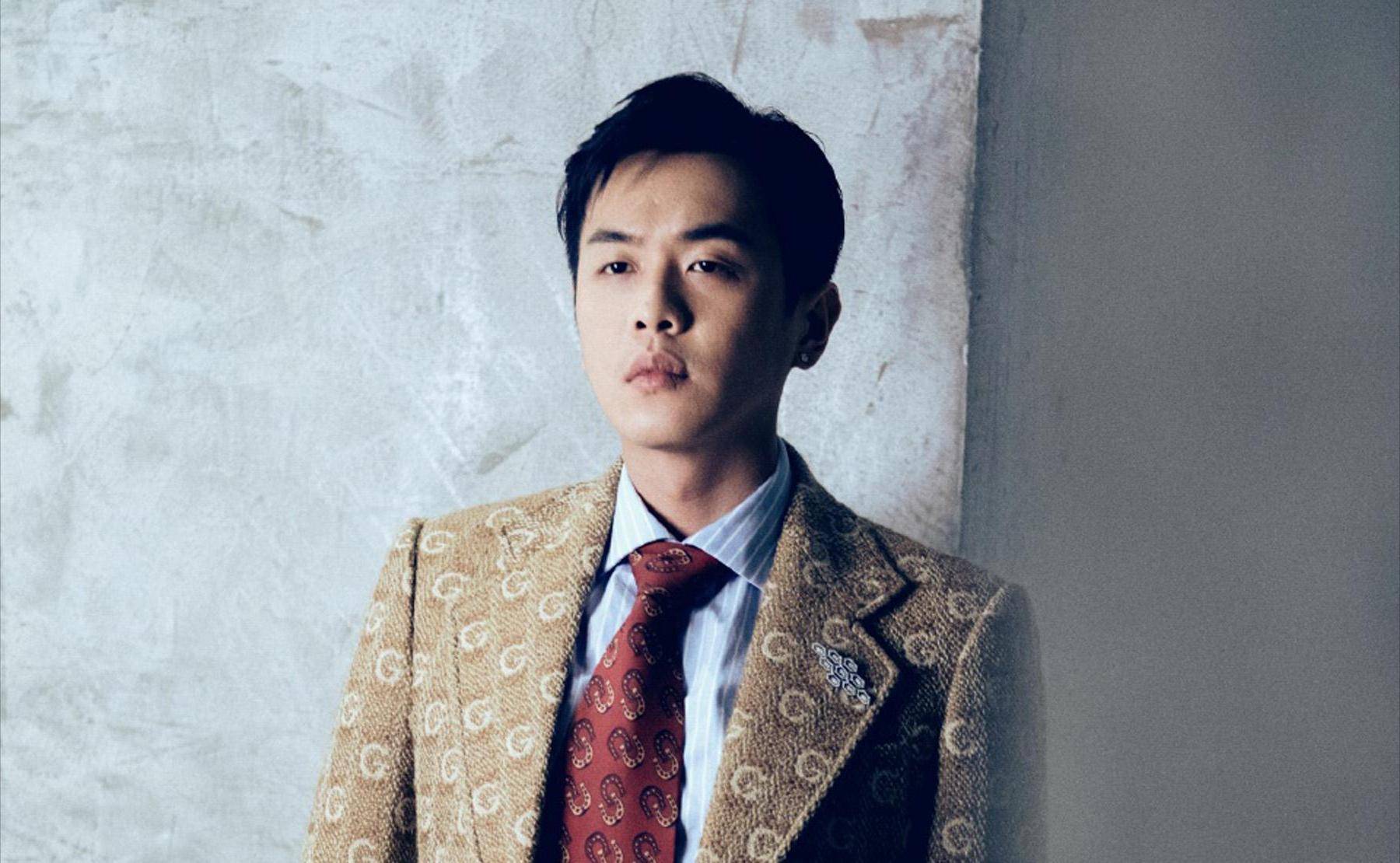 33岁张若昀现身马路边,身形暴瘦宛如纸片人,竟与事业有关?_网友_男人_