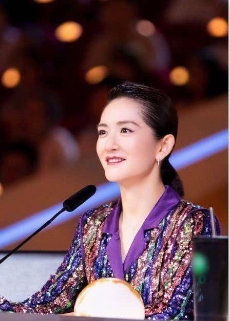 谢娜回应主持风格争议:我这型挺好的,我不觉得人应该有一个设定_节目