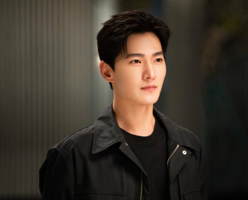 杨洋被造谣与粉丝谈恋爱且冷暴力,经纪人:已委托律师搜集证据中_事情