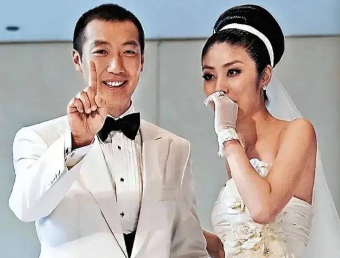 41岁痛失双胞胎女儿,抱憾终生…_刘建浩_郭富城_王菲