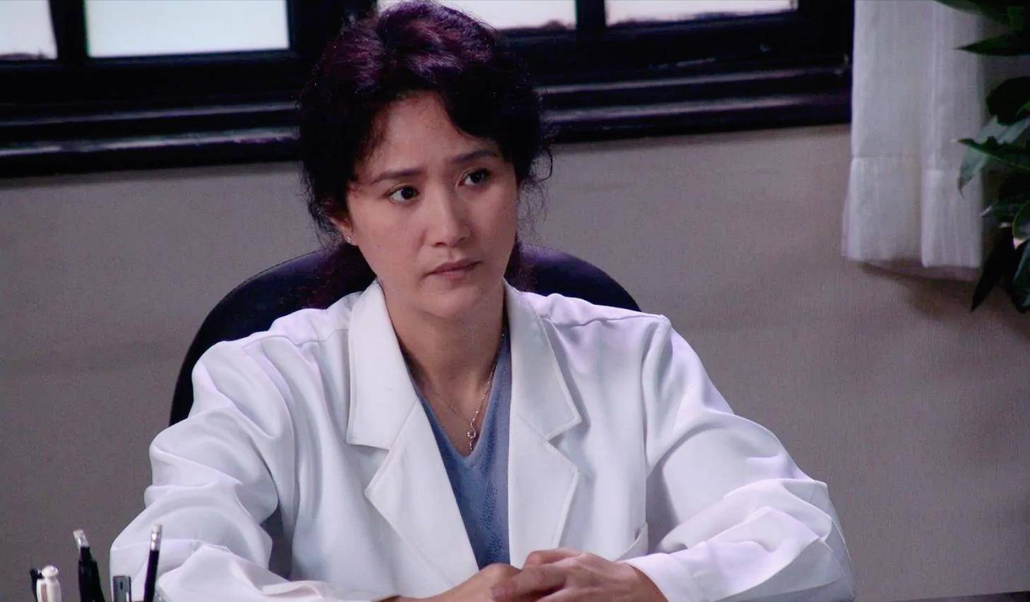 嫁圈外丈夫平凡相守几十年,低调做幸福奶奶_生活_电影_杨曼莉