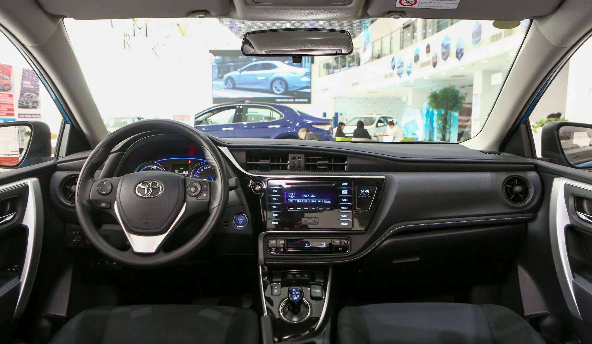 雷凌双擎e 版:百公里1.3个油,减免购置税,为何半年才卖20辆?