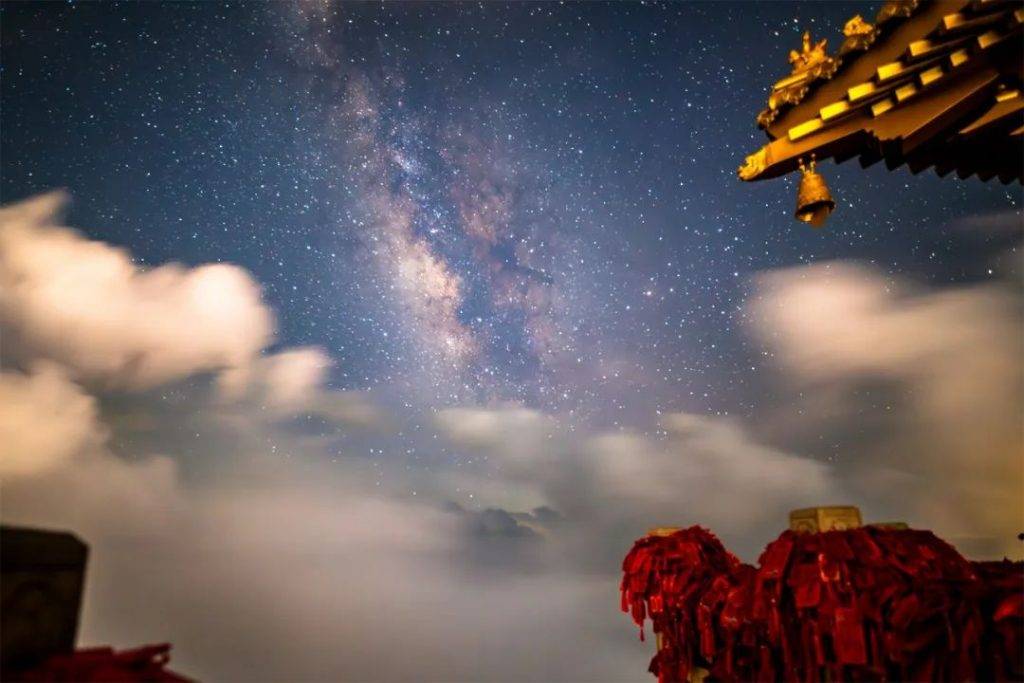 老君山夜色，如此撩人-老君山夜景视频