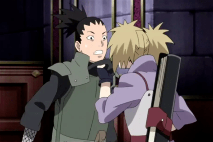 手鞠在涡之国灭国之后,涡潮村的漩涡一族同样也灭族了,漩涡玖辛奈就是