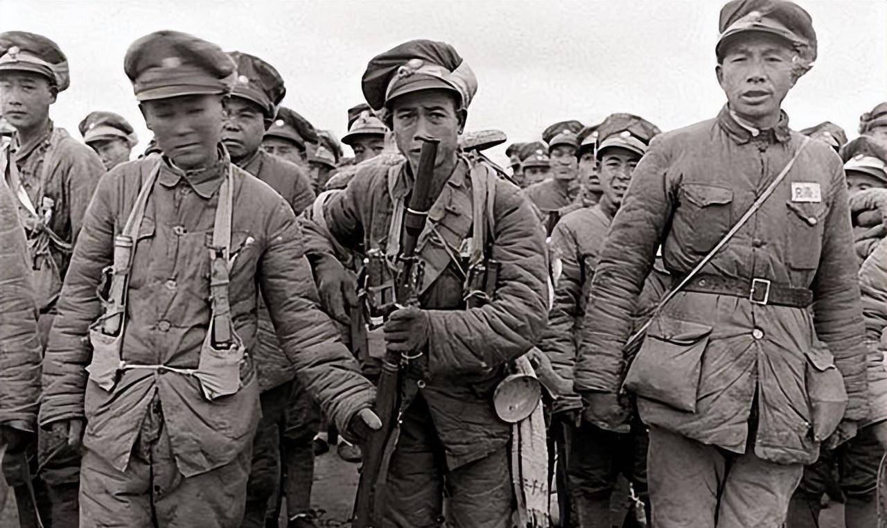 惨烈的徐东阻击战1948年7月,在我军围歼区寿年兵团时,宋时轮率领十纵