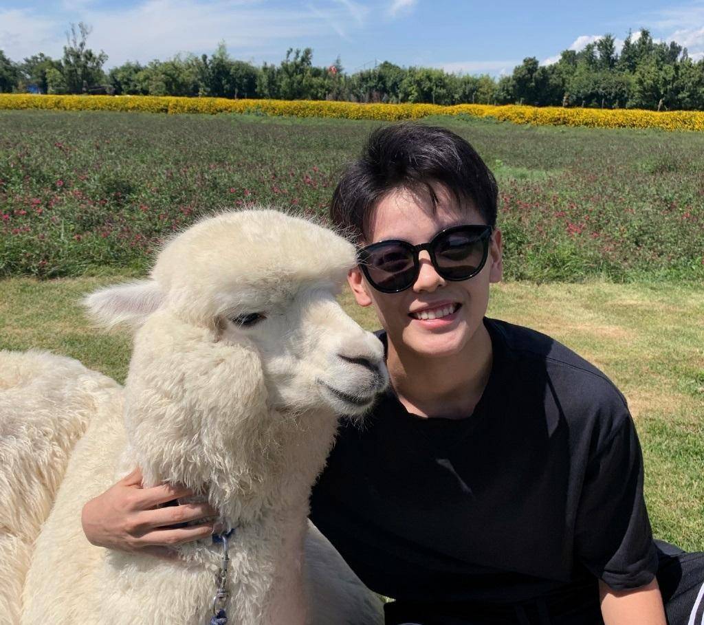 篮球女将杨舒予:19岁征战东京,因帅火爆全网,被赞"人间扳手"_比赛