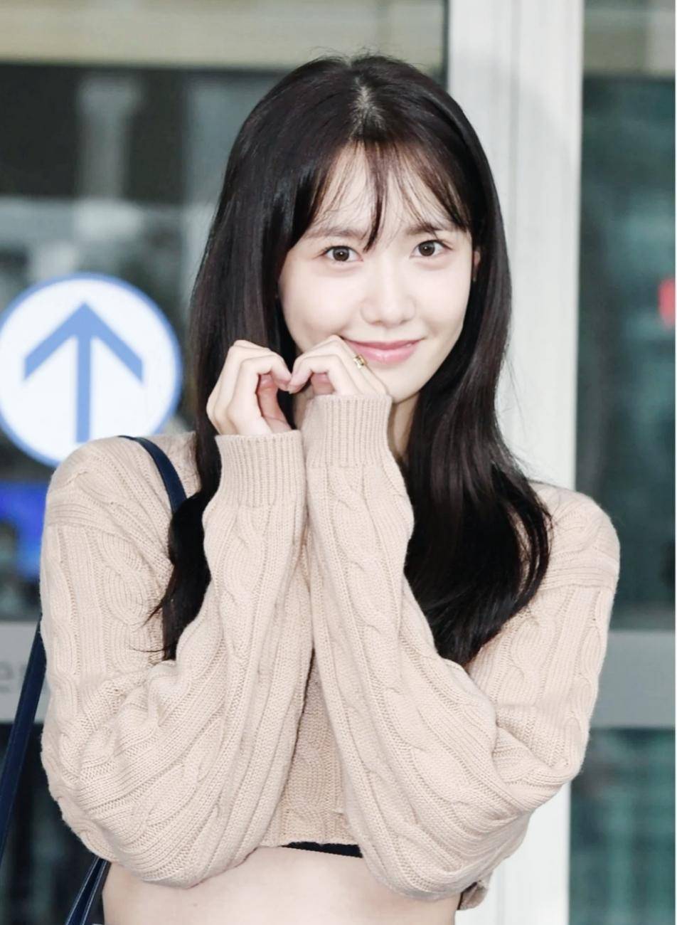 几天前被嘲笑胖的林允儿这是不打算变老吗?32岁状态可以打几分?