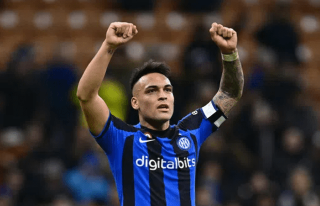 切尔西今夏有意劳塔罗,球员身价达7000万,曼联也想引进他_马丁内斯