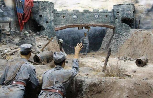 战友程抟九回忆说,1948年在攻打隆化中学的前一天,连里召开誓师动员