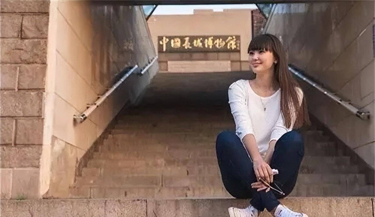 排球女神萨宾娜:离开体育界后,当了一名网红_比赛_日本_生活