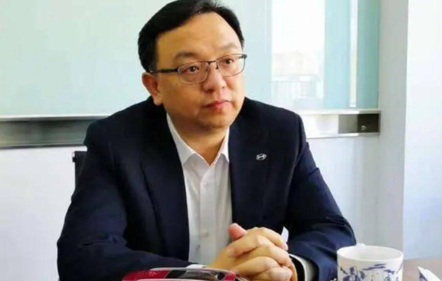 13岁丧父15岁丧母,嫂子卖嫁妆供学,靠山寨给兄嫂买别墅_王传方_张菊秀