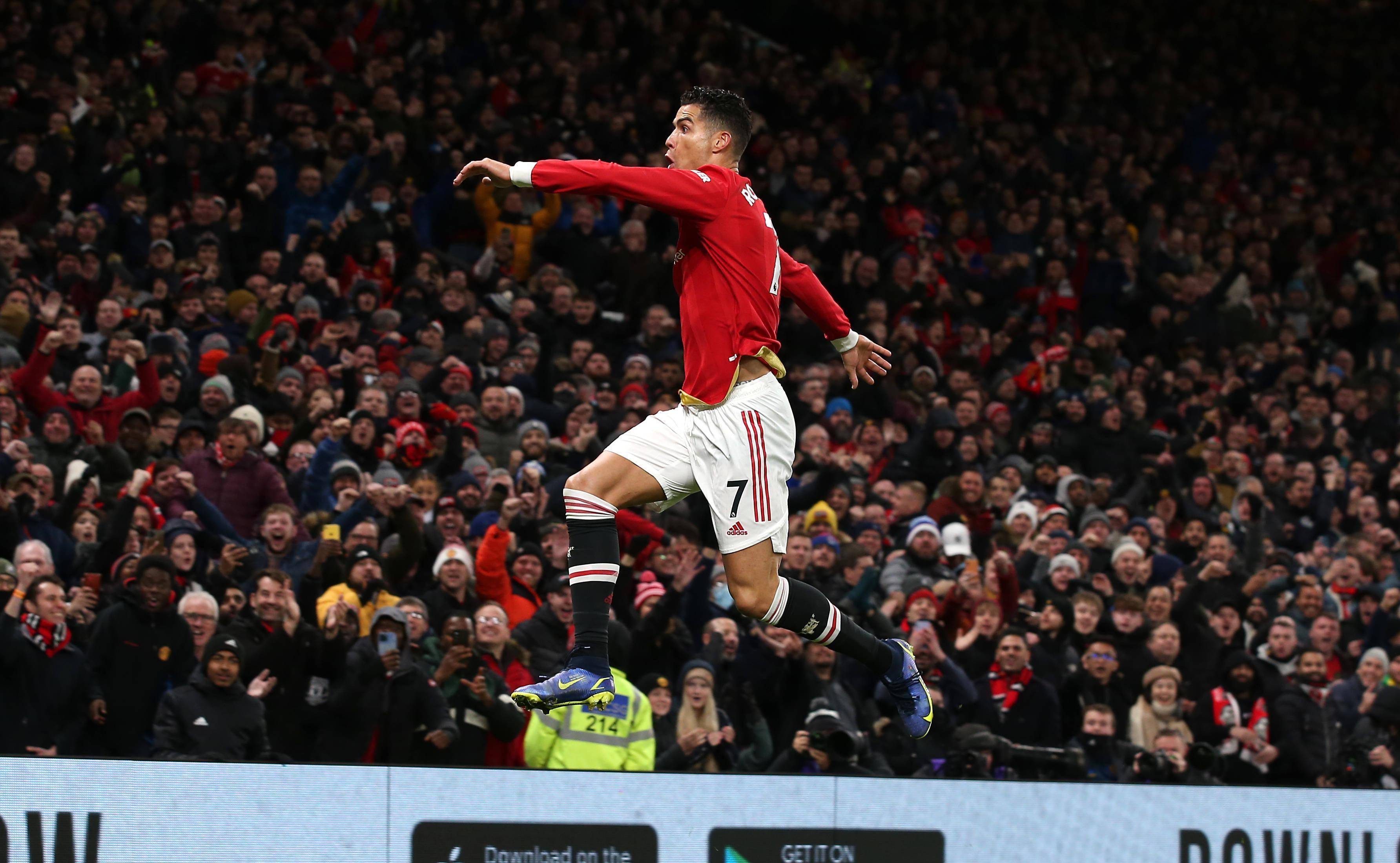 杰拉德:假如我是鲁尼,那我永远不会原谅c罗的行为_友谊_足球_比赛