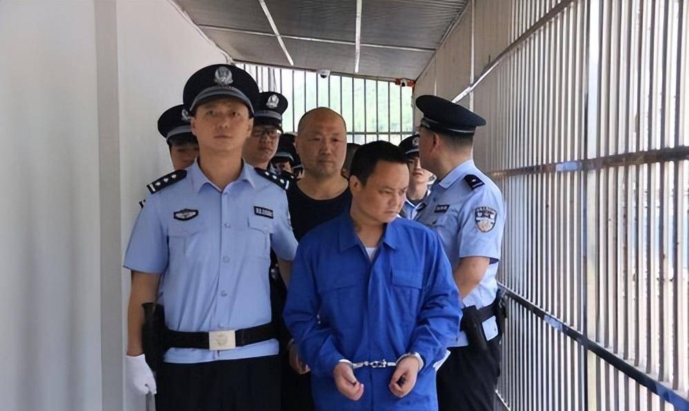 四川最牛黑老大杨顺昌,盘踞绵阳30年敛财数十亿,最终结局如何?