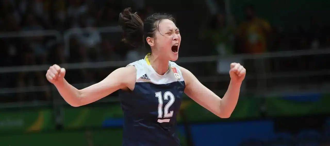 92米女排冠军嫁给1.86米北大博士,如今怎样了?_惠若琪_训练_父亲