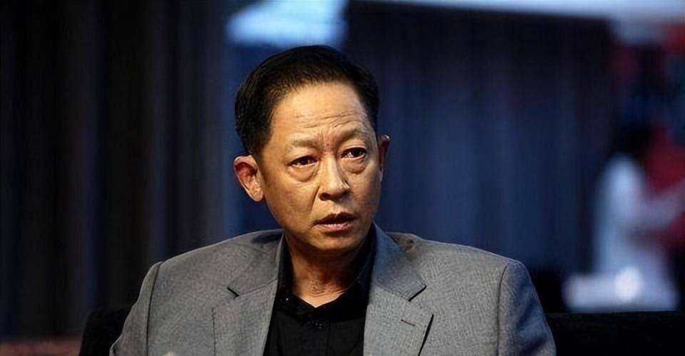 57岁演员王志文再掀演艺高峰,备受瞩目!_母亲_父亲_角色