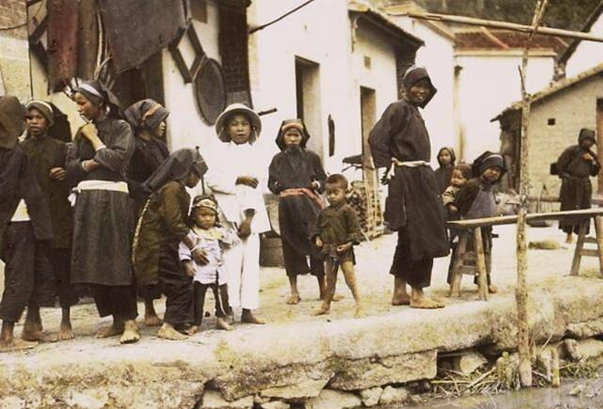 1854年广东爆发土客大械斗,伤亡超过百万人,客家人被迫离开广东_土人