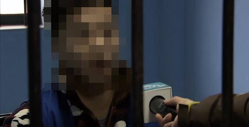 2017年，上海一男子假冒“富二代飞行员”，一年诈骗4名空姐200万