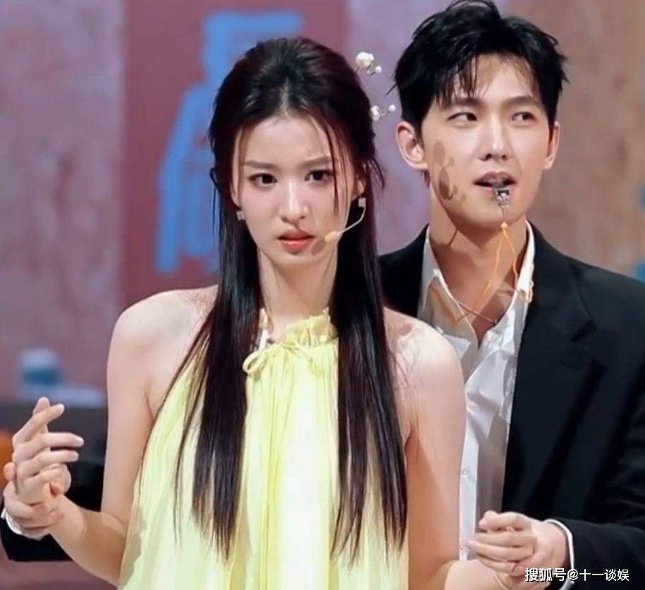 分开出门刻意避嫌,粉丝却忙着控评_横店_张晚_明星情侣