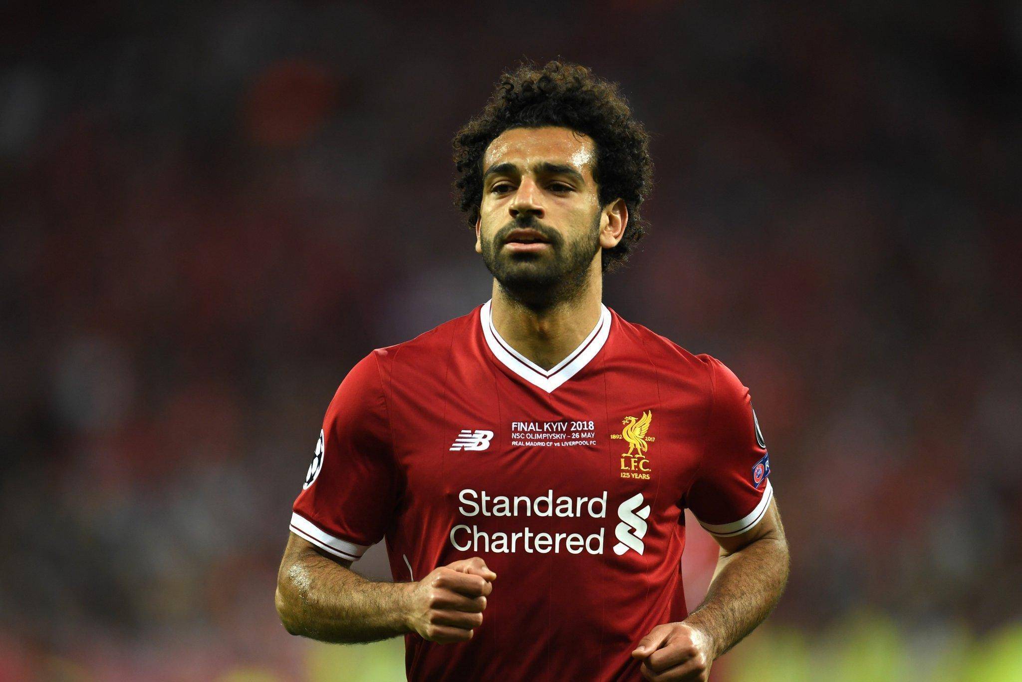 张琳芃"飞铲"球员明天,促使受伤,裁判一个动作引争议_拉莫斯_比赛