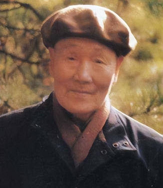 一生3段婚姻,张中行与爱妻相守68年,97岁在3年"谎