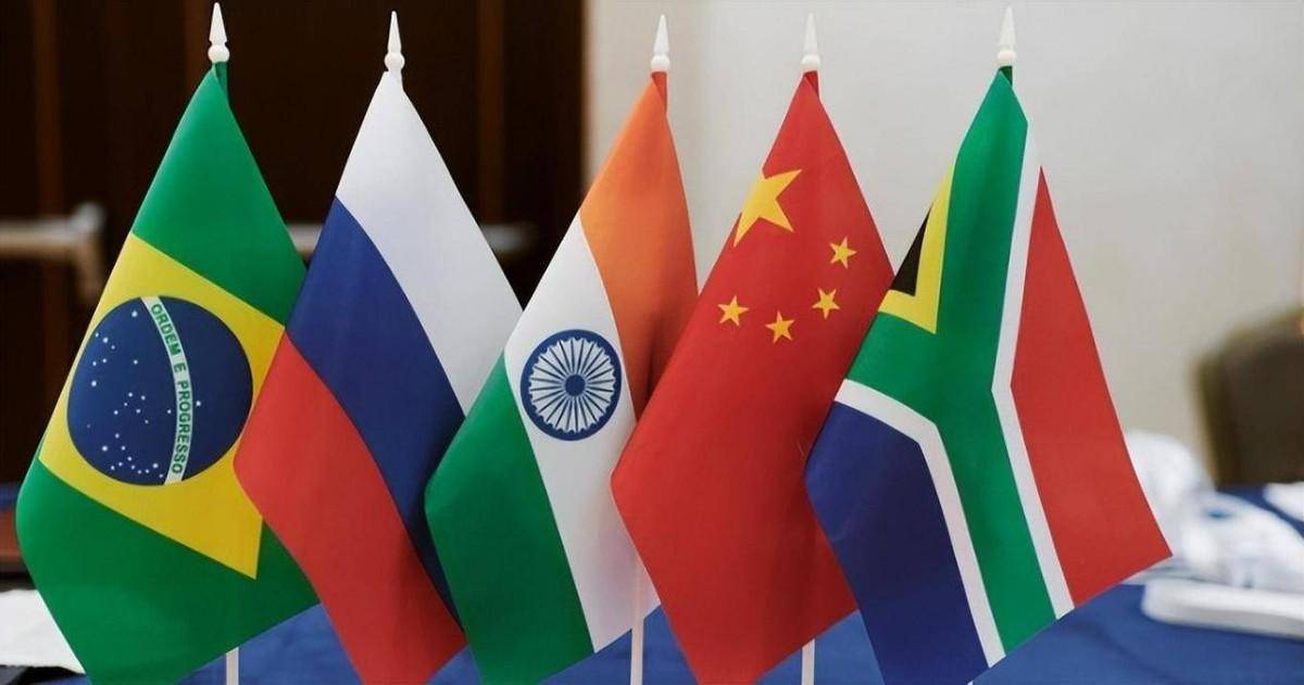 上合和金砖,都只是台阶,伊朗最终想要的,还是中俄伊结盟大三角_中方