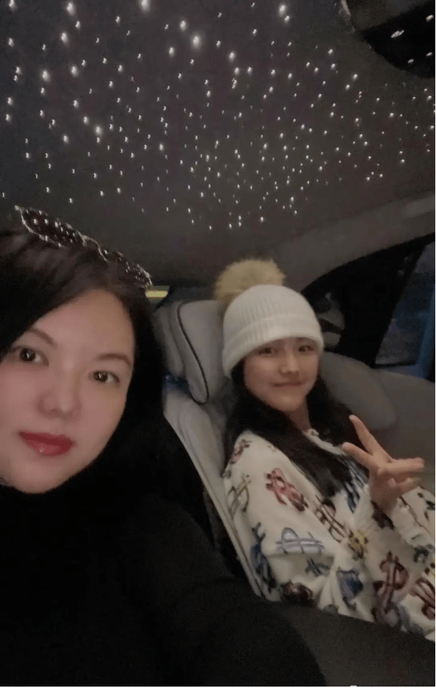 住行方面:李湘也坦言:王诗龄一年的生活费就够买一栋别墅.