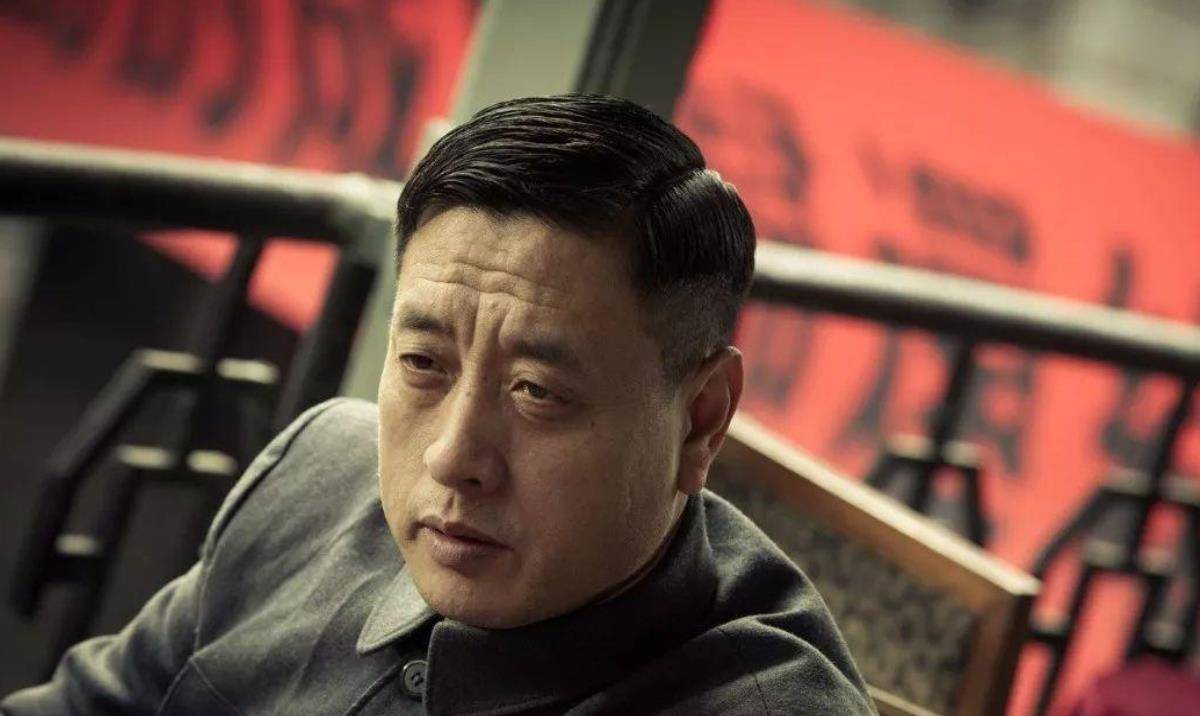 被军统关押14年的韩子栋,靠装疯成功越狱,回家时被妻子误当乞丐_组织