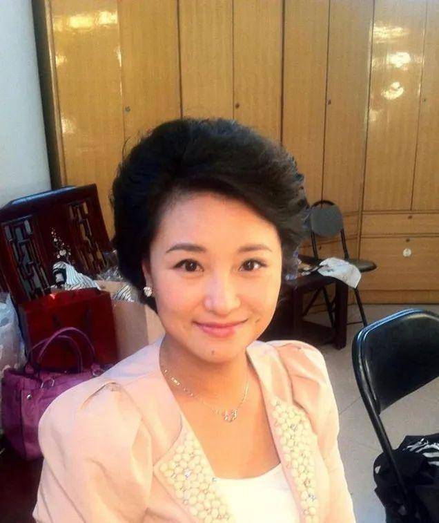 贾玲的亲姐姐竟然是贾丹?