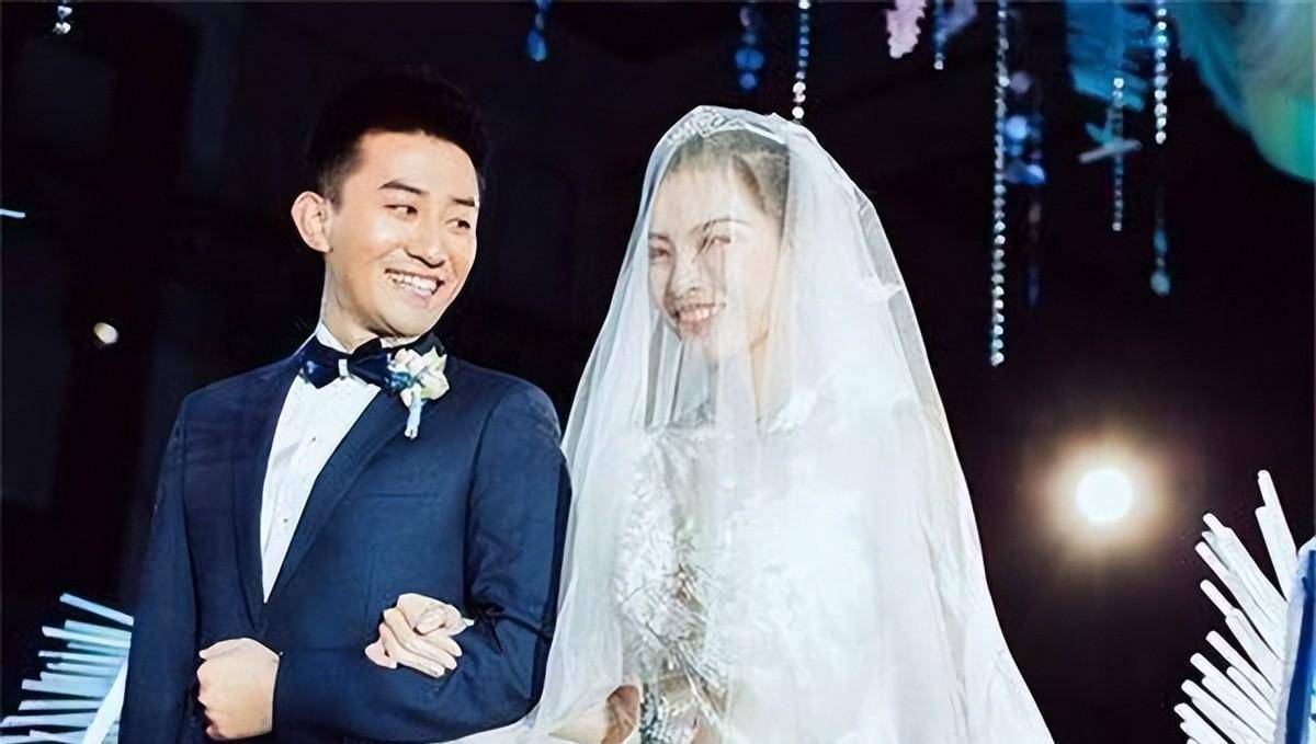 "跳水女神"吴敏霞:拒绝郭晶晶介绍的豪门,嫁给爱情,如今怎样_张效诚