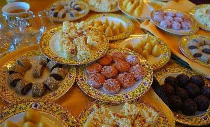 在古代,皇帝家的年夜饭都能吃点什么?_朱元璋_唐代_时期