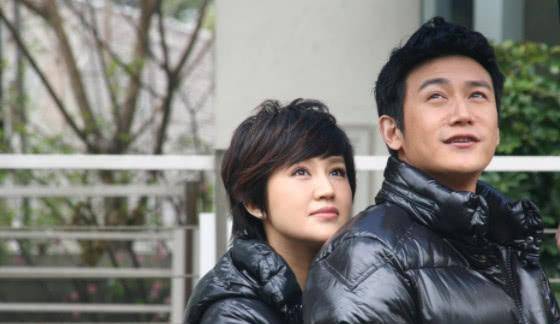 陆毅放弃上亿身家的田海蓉,转身和鲍蕾成婚,父亲一句话道出真相_感情