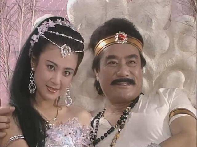 90版封神榜：苏妲己一共有多少套服装？知道答案后只想说太奢侈
