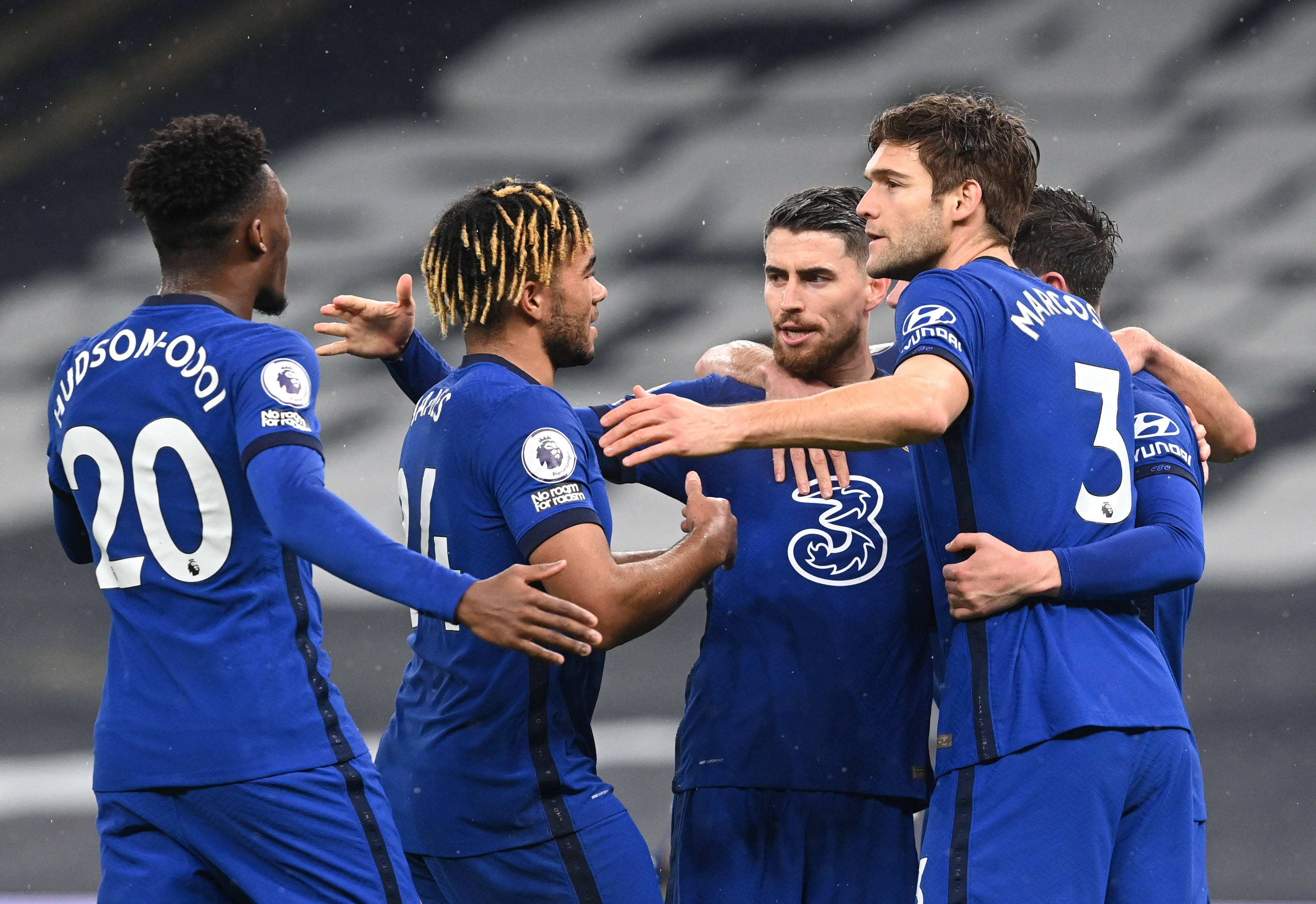 【独家】足球周日013推荐:切尔西vs利物浦_中场_球员_比赛