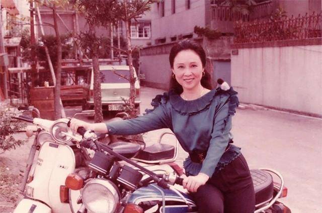 平鑫涛原配林婉珍,晚年出书揭露琼瑶"上位手段":装柔弱博同情_爱情