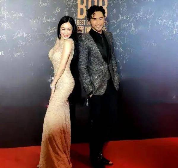 钟丽缇:我分手了,有三个女儿,10亿存款,张伦硕说:我愿意_婚姻_郭富城