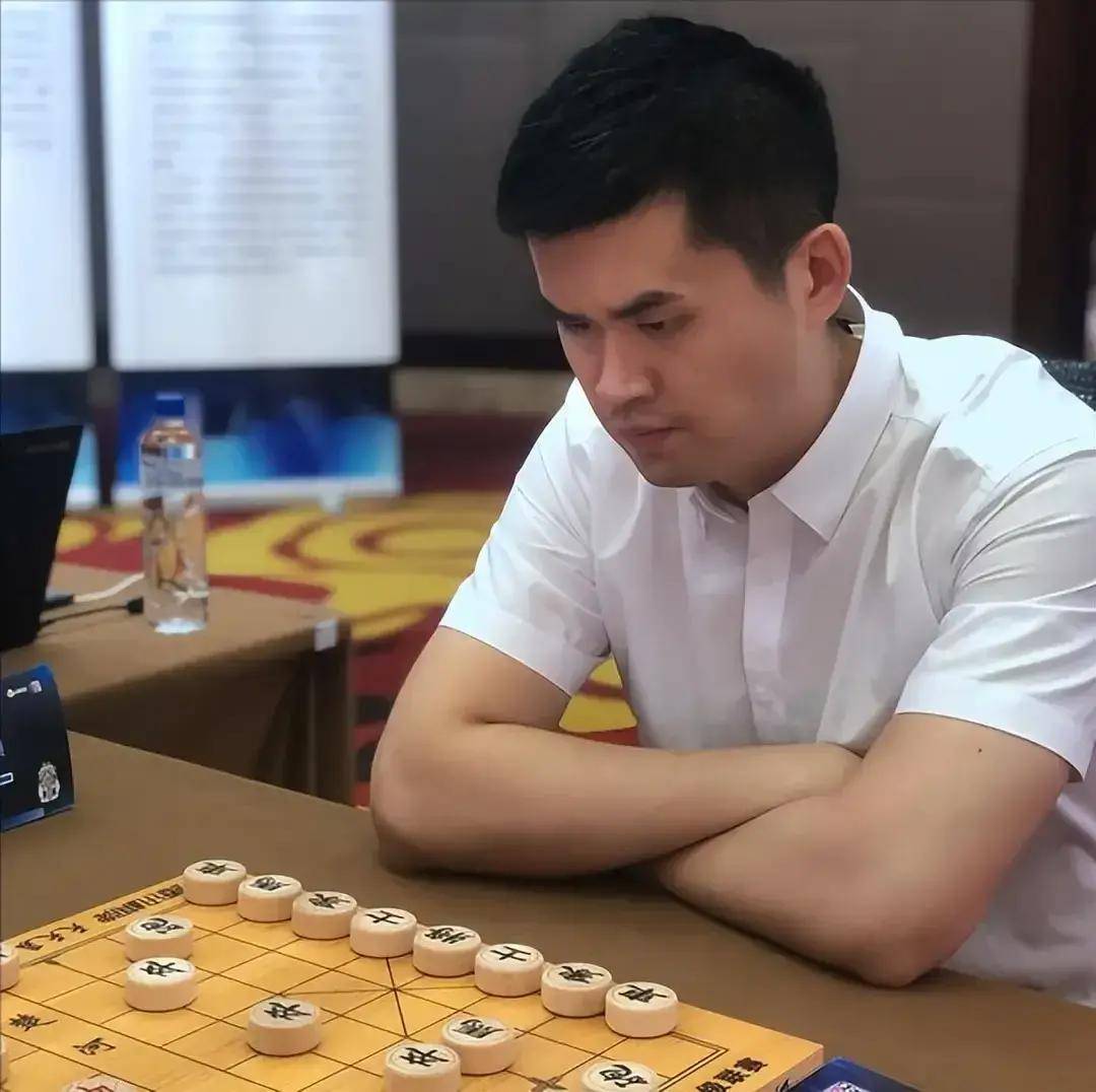 王天一因录音门退赛,柳大华党斐暗示买棋存在,象棋圈要变天?