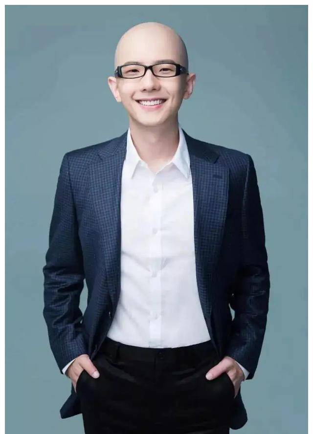 10位歌手现状:大多风光不再,有人娶富婆有人落魄_吴莫愁_吉克_梁博