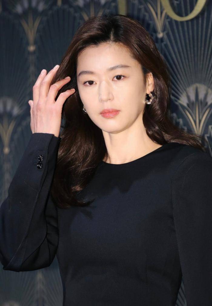 全智贤参加美女代表婚礼太惊艳了!