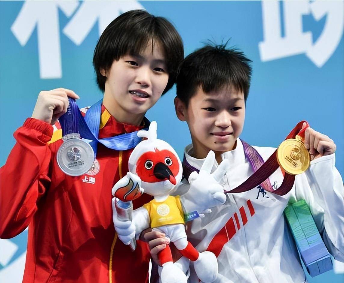 三代跳水皇后:一个嫁给华裔教授,一个嫁香港高层,一个嫁入豪门_高敏