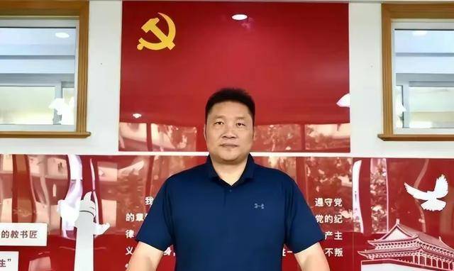 奥运冠军退役后成副市长,官衔达副厅级,妻子曾哭诉半年不回家_孟关良