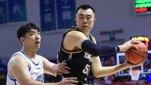 向周琦亮明态度,就看姚明了_韩德君_李晓旭_工资