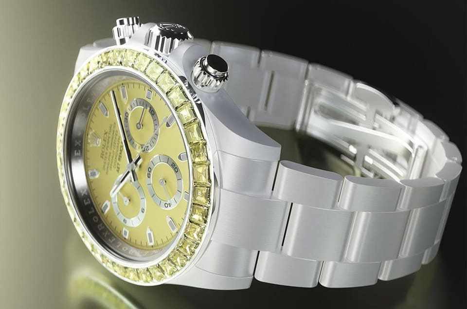 gemstone ceramic限量发行3只,每只要价90,500欧元,价格以高级手表
