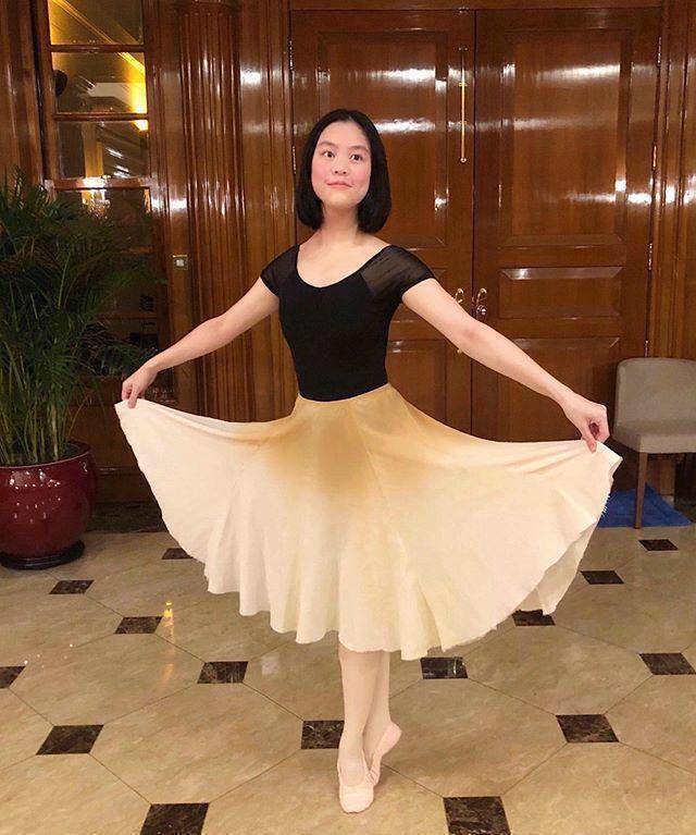 大刘与吕丽君的女儿突发状态称大刘是最好的父亲,此前惹大刘伤心